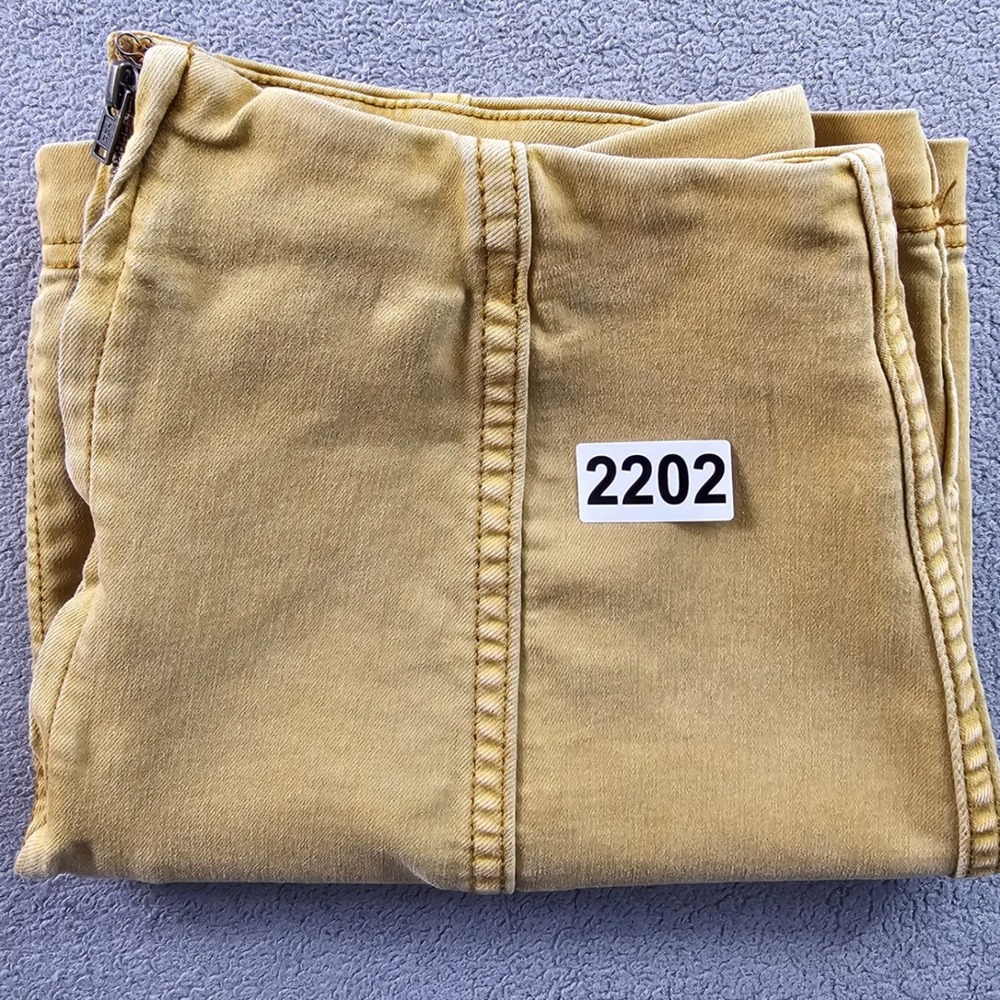 Free People Mini Skirt Womens 8 Khaki Denim Modern Femme Super Stretchy Back Zip - Picture 12 of 12